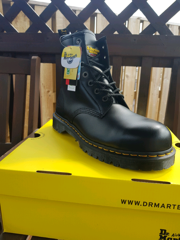 doc martin safety boots uk